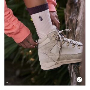Free people movement high impact socks new out of Packing